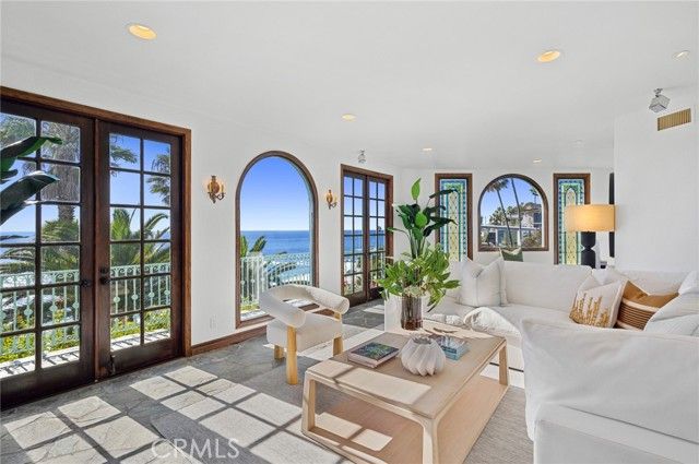 31971 Coast Highway, Laguna Beach, CA 92651