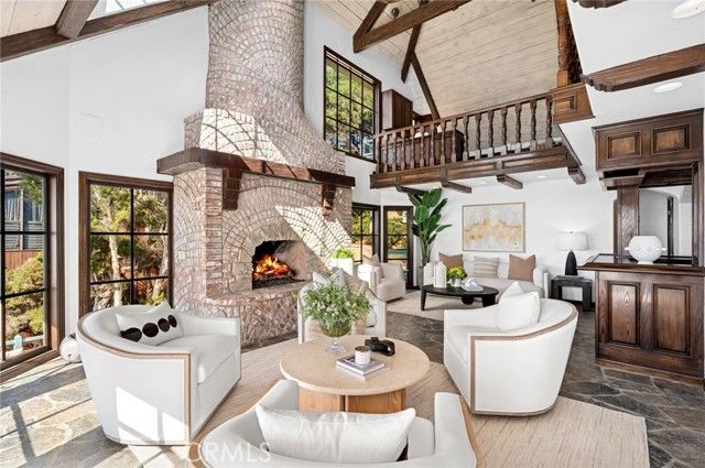 31971 Coast Highway, Laguna Beach, CA 92651