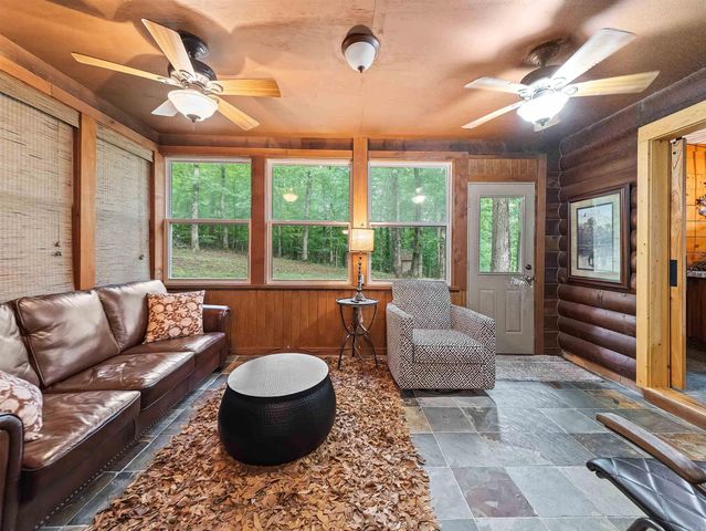 122 Harding Lane, Jessieville, AR 71949