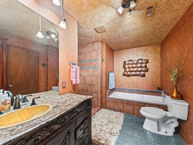 122 Harding Lane, Jessieville, AR 71949