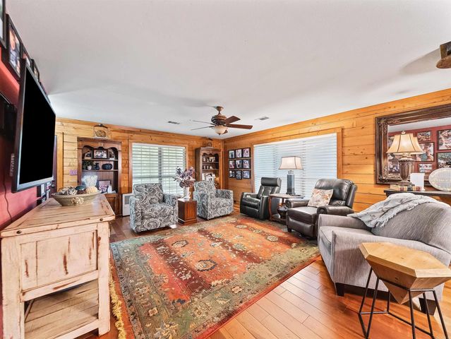 122 Harding Lane, Jessieville, AR 71949