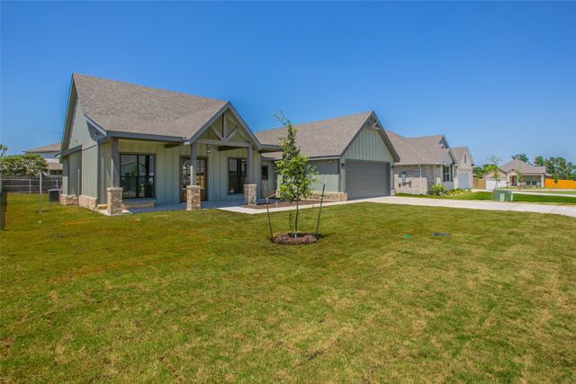 10316 Saddle Creek Road, Waco, TX 76708