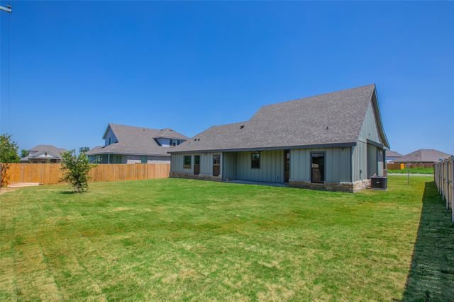 10316 Saddle Creek Road, Waco, TX 76708