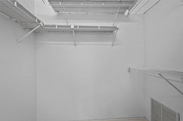 2014 GOLFVIEW DRIVE 2014, Tarpon Springs, FL 34689