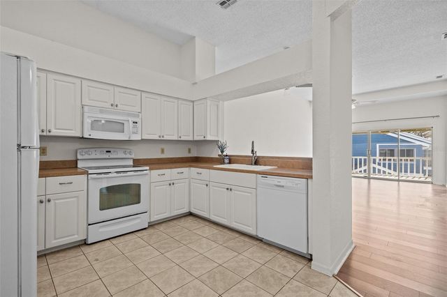 2014 GOLFVIEW DRIVE 2014, Tarpon Springs, FL 34689