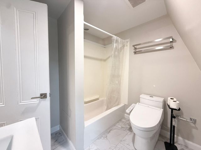 6 Channing St 3, Newton, MA 02458
