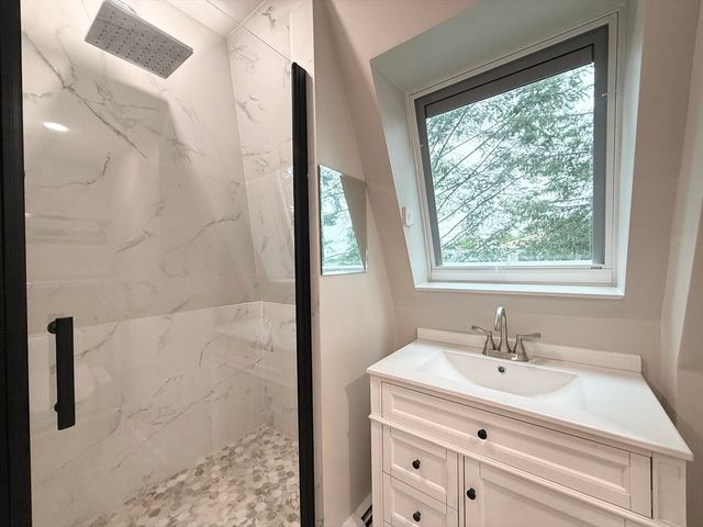 6 Channing St 3, Newton, MA 02458