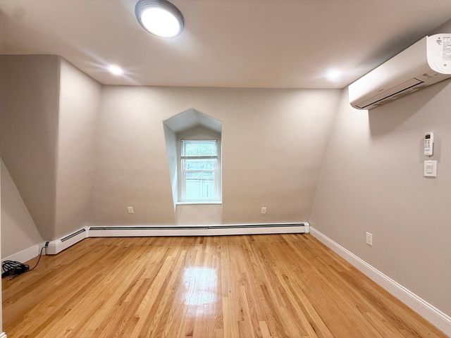 6 Channing St 3, Newton, MA 02458