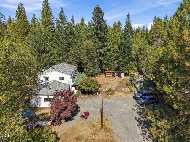 300 Vannoy Creek Road, Grants Pass, OR 97526