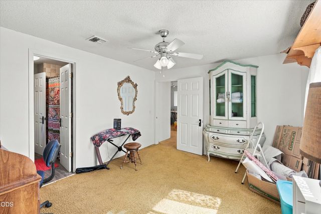300 Vannoy Creek Road, Grants Pass, OR 97526