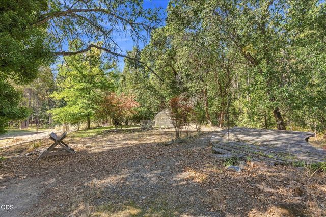 300 Vannoy Creek Road, Grants Pass, OR 97526