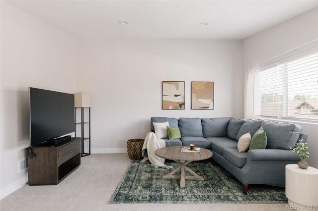 8652 W 49th Place, Arvada, CO 80002