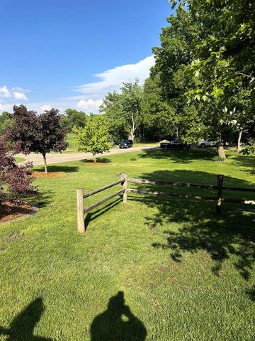 W8347 Thompson Road, Poynette, WI 53955