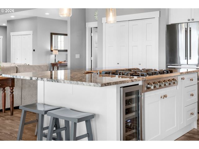 80219 POLO RIDGE Rd, Warrenton, OR 97146