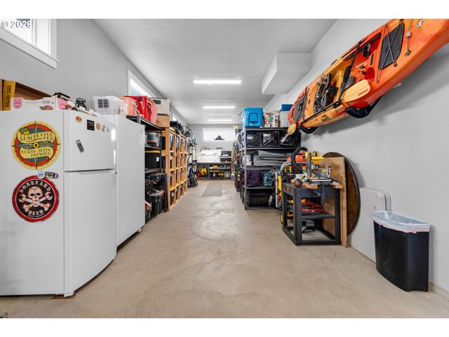 80219 POLO RIDGE Rd, Warrenton, OR 97146