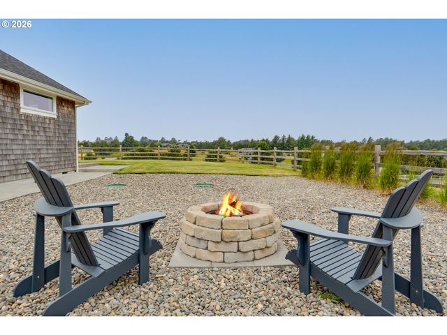 80219 POLO RIDGE Rd, Warrenton, OR 97146