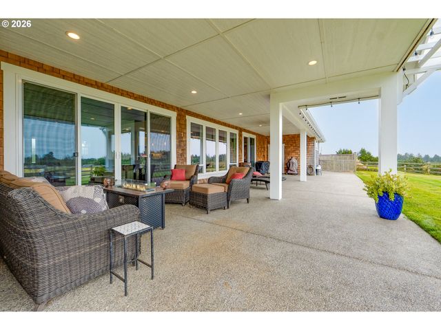 80219 POLO RIDGE Rd, Warrenton, OR 97146