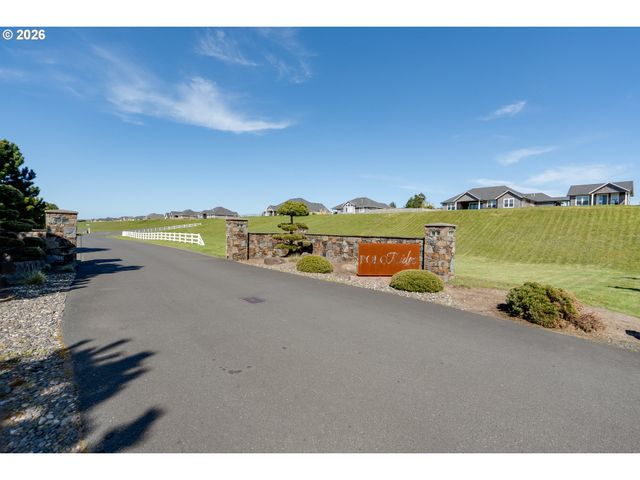 80219 POLO RIDGE Rd, Warrenton, OR 97146