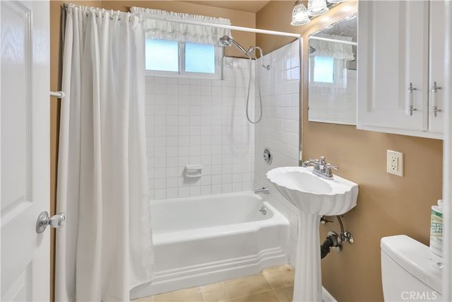 518 N Carousel, Anaheim, CA 92806