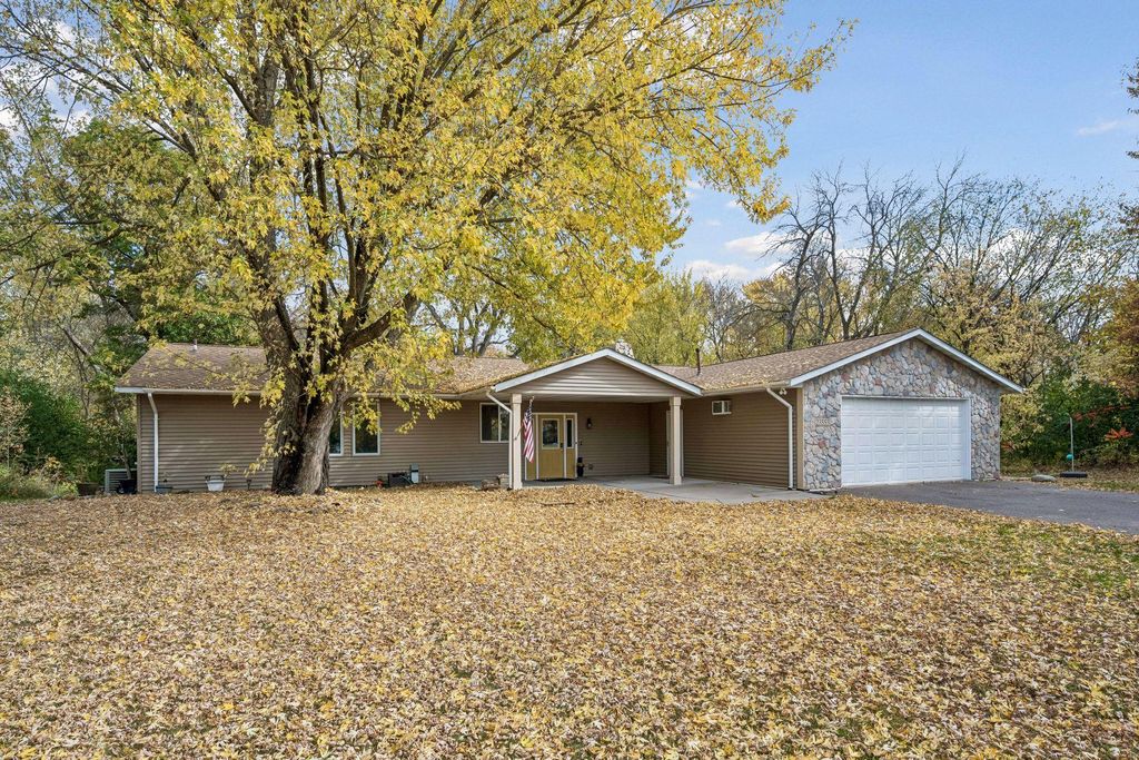 23555 Ambassador Boulevard NW, Saint Francis, MN 55070 — exterior