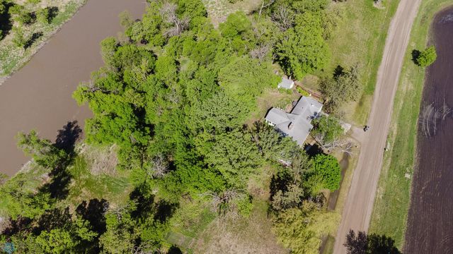 1513 40th Avenue N, Moorhead, MN 56560