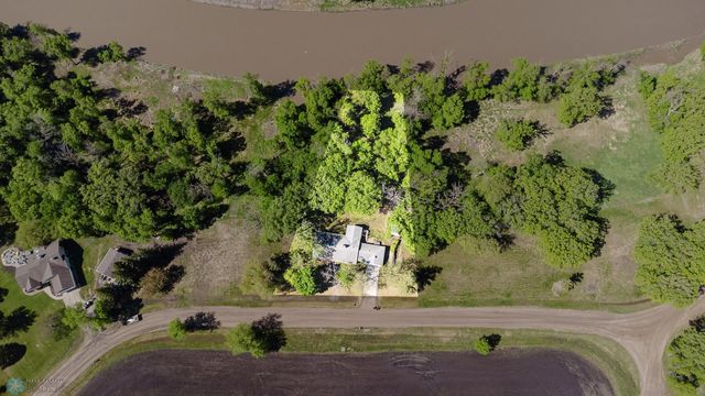 1513 40th Avenue N, Moorhead, MN 56560