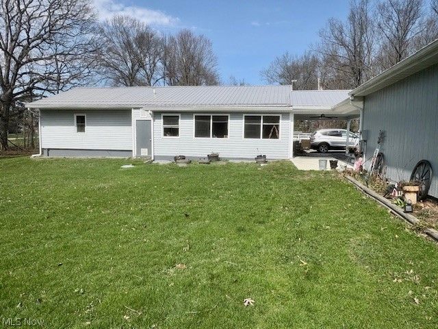 38019 Longs Crossing Road, Leetonia, OH 44431