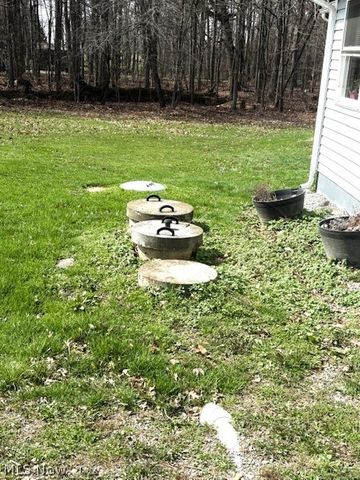 38019 Longs Crossing Road, Leetonia, OH 44431