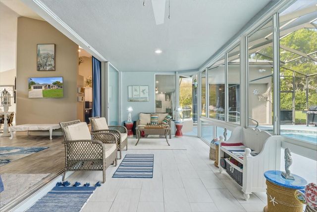 30 PINE STREET, Homosassa, FL 34446