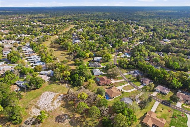 30 PINE STREET, Homosassa, FL 34446