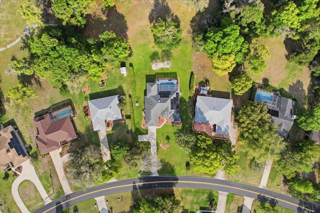 30 PINE STREET, Homosassa, FL 34446