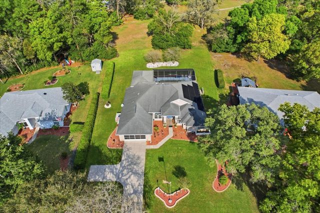 30 PINE STREET, Homosassa, FL 34446