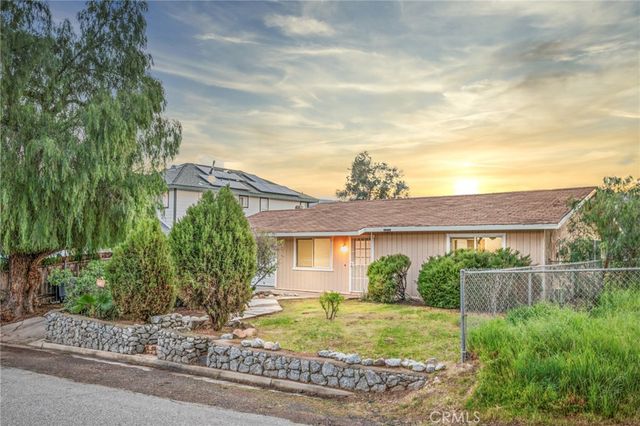 16481 Stevens, Lake Elsinore, CA 92530