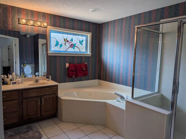 6110 NELLWOOD DR, Olive Branch, MS 38654