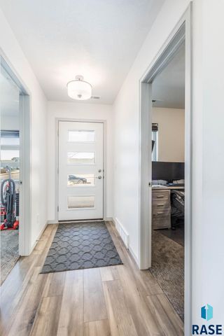 310 N Ceylon Ave Avenue, Tea, SD 57064