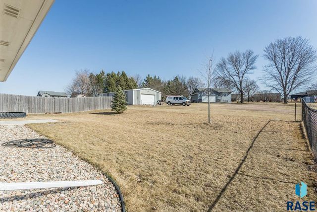 310 N Ceylon Ave Avenue, Tea, SD 57064