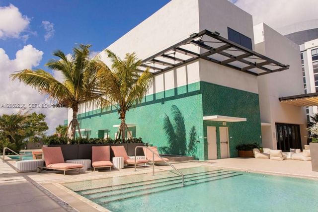 11 NE 6th Street 2303, Miami, FL 33132