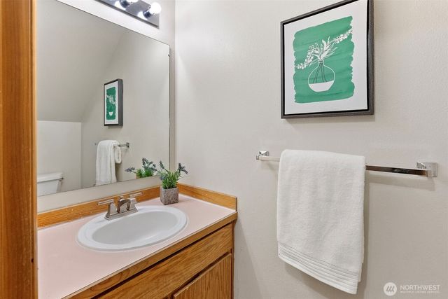 5708 Wisteria Lane NE, Bremerton, WA 98311