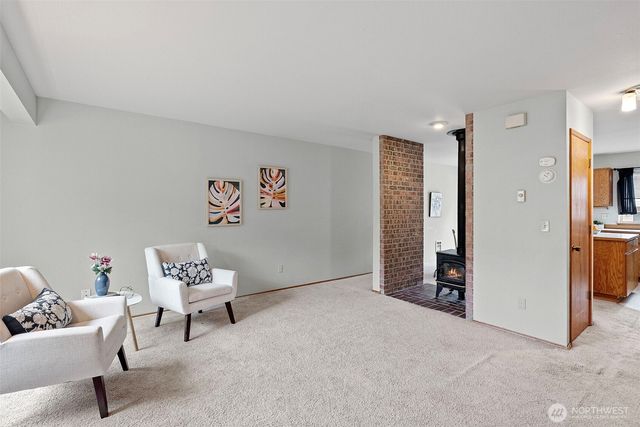 5708 Wisteria Lane NE, Bremerton, WA 98311