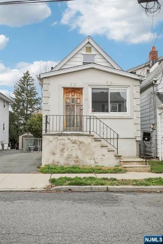 17 Emma Place, Clifton, NJ 07013