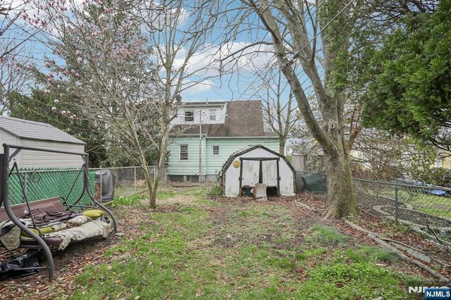 17 Emma Place, Clifton, NJ 07013