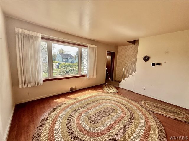 4649 Morgan Parkway, Hamburg, NY 14075