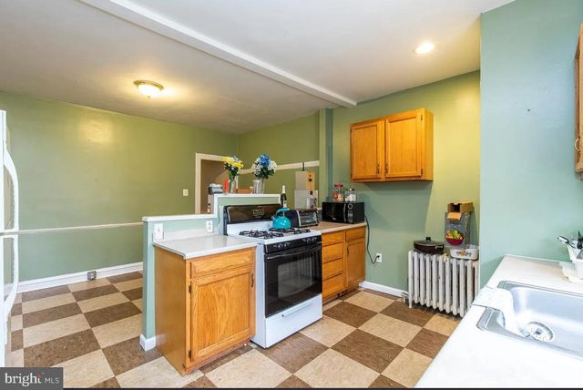 447 WEST CHESTER PIKE, Havertown, PA 19083