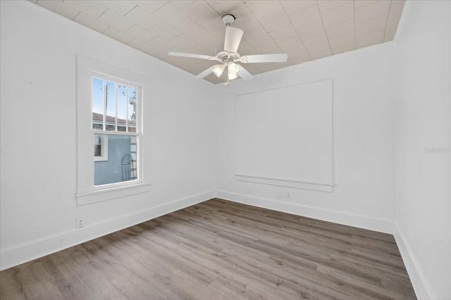 2211 22ND AVENUE S, St Petersburg, FL 33712