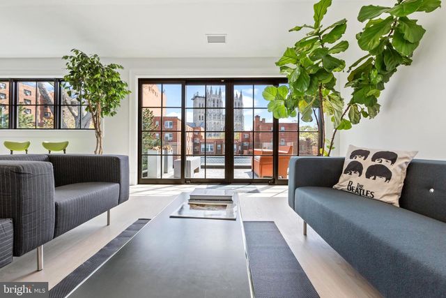 3119 38TH ST NW, Washington, DC 20016