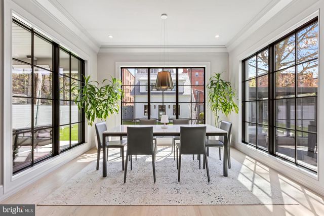 3119 38TH ST NW, Washington, DC 20016