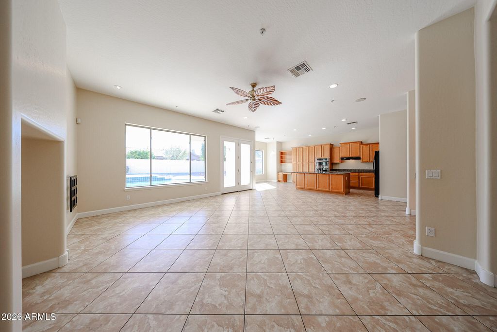 Image 13 of property listing at 12733 S 177TH Lane, Goodyear, AZ 85338