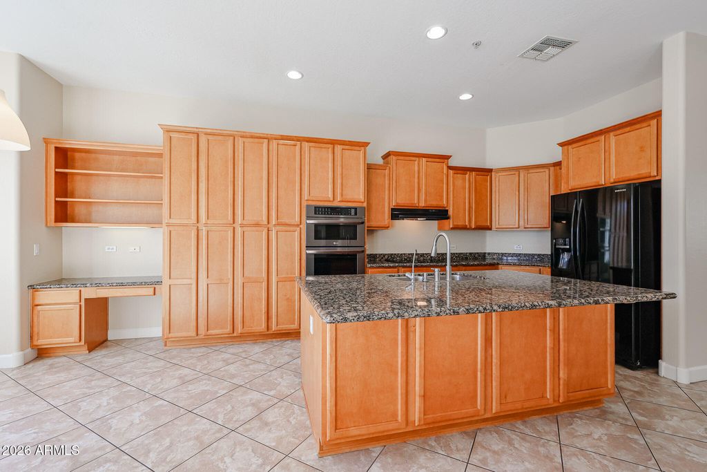 Image 17 of property listing at 12733 S 177TH Lane, Goodyear, AZ 85338