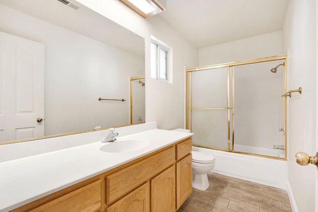 553 Grenache Avenue, Madera, CA 93637