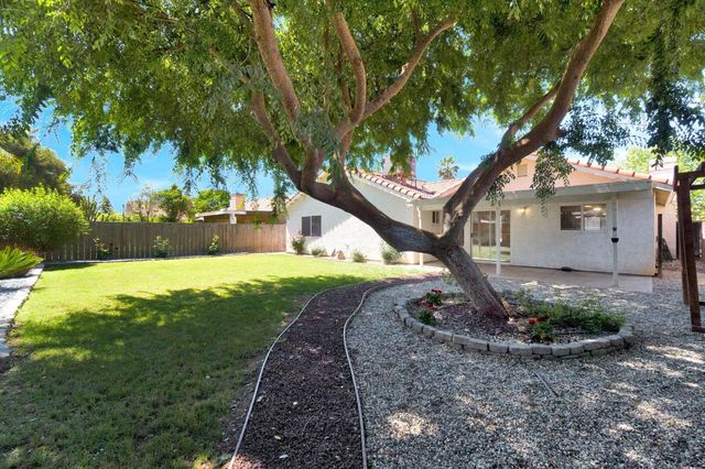 553 Grenache Avenue, Madera, CA 93637